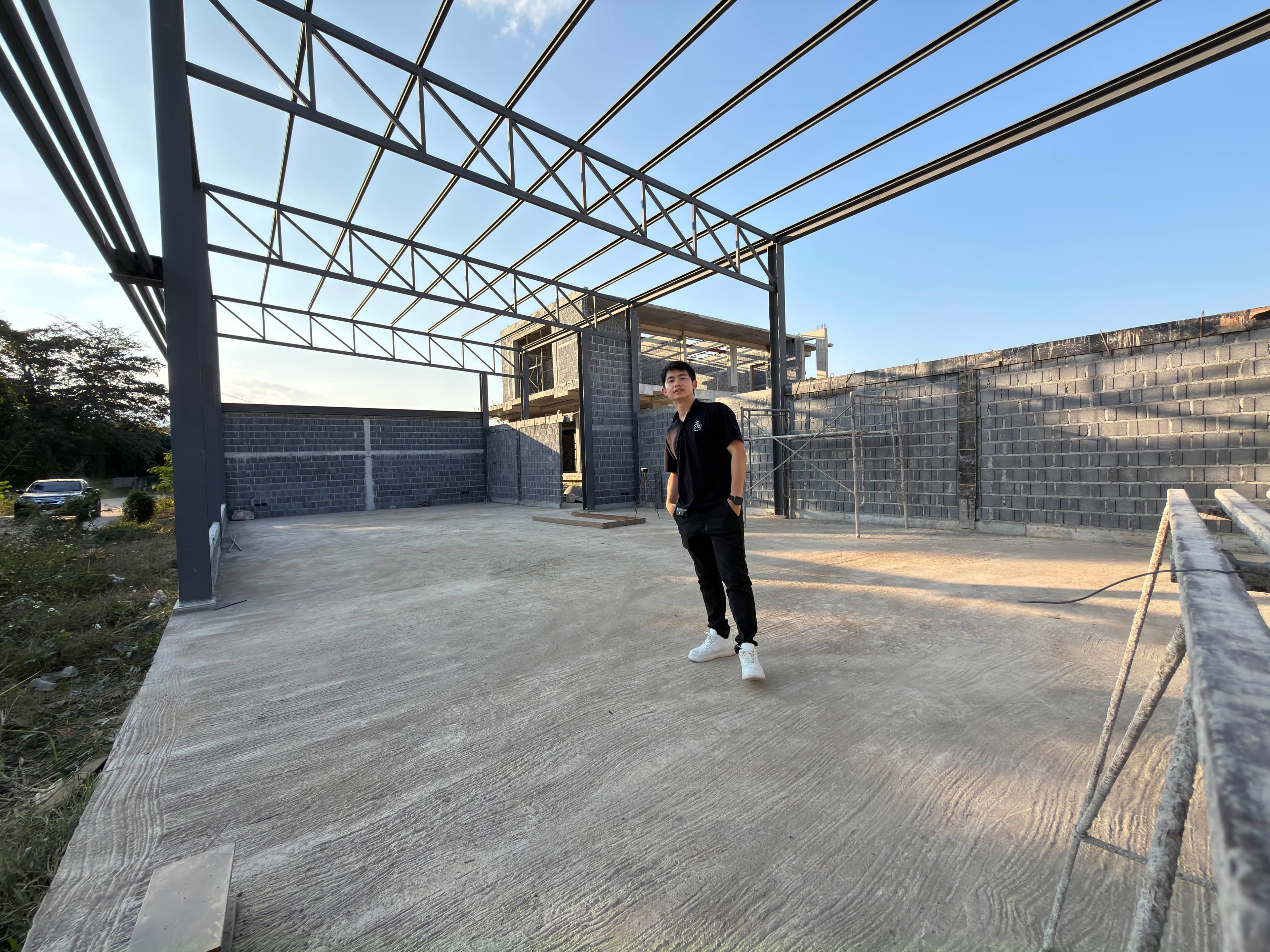 คุณต้อมตรวจงาน